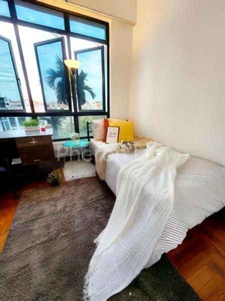6 Bed Condo for Sale in  Eastpoint Green - Image 4